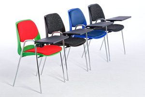 Mit dem Mila SP RP ST lassen sich ganze Konferenzräume ausstatten